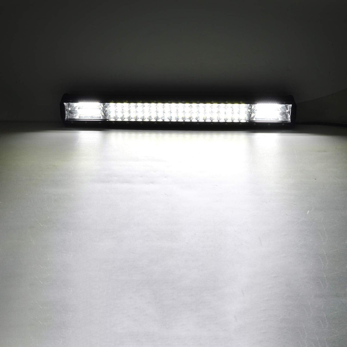 55 Cm 324W Triple Rangée 7D Barre Lumineuse LED De Travail Spot Inondation Combo Faisceau DC 12V-24V 6000K Offroad Véhicules 4X4 ATV Utvs